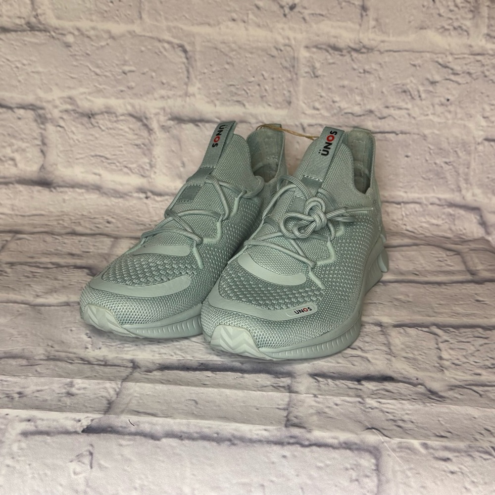 On Running Light Gray-Green Sneakers